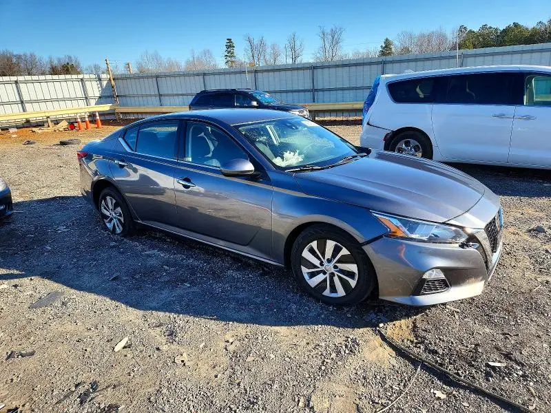 2021 NISSAN ALTIMA S  