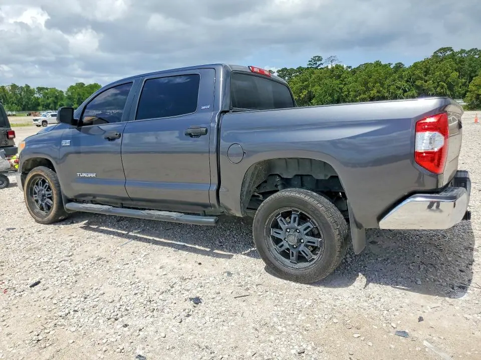 2016 TOYOTA TUNDRA CREWMAX SR5  