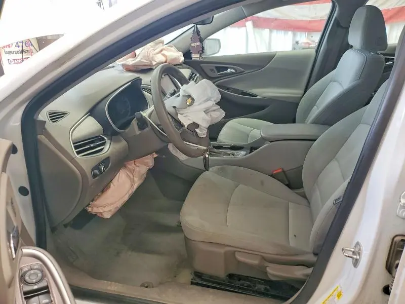 2017 CHEVROLET MALIBU LS  