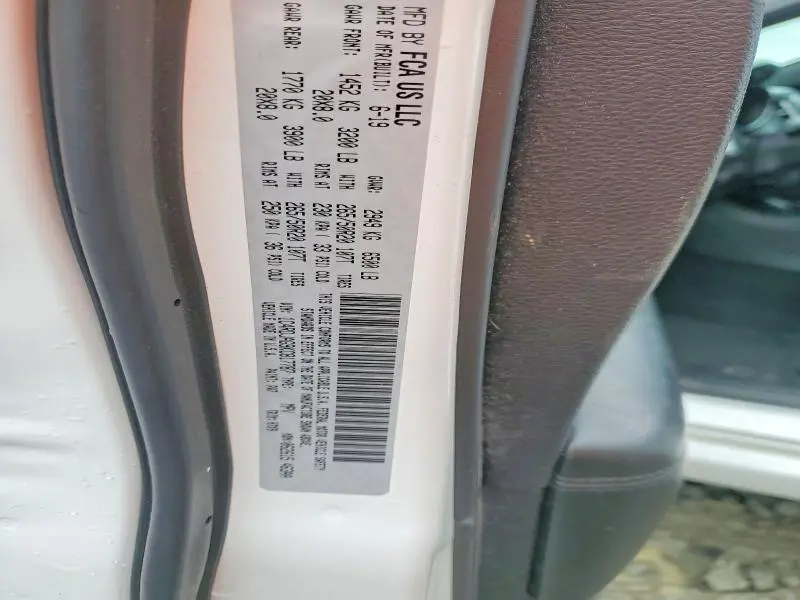 2019 DODGE DURANGO SXT  