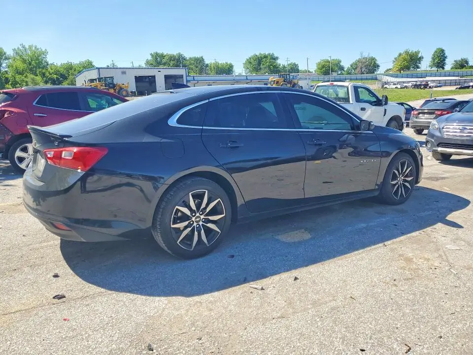 2017 CHEVROLET MALIBU LT  