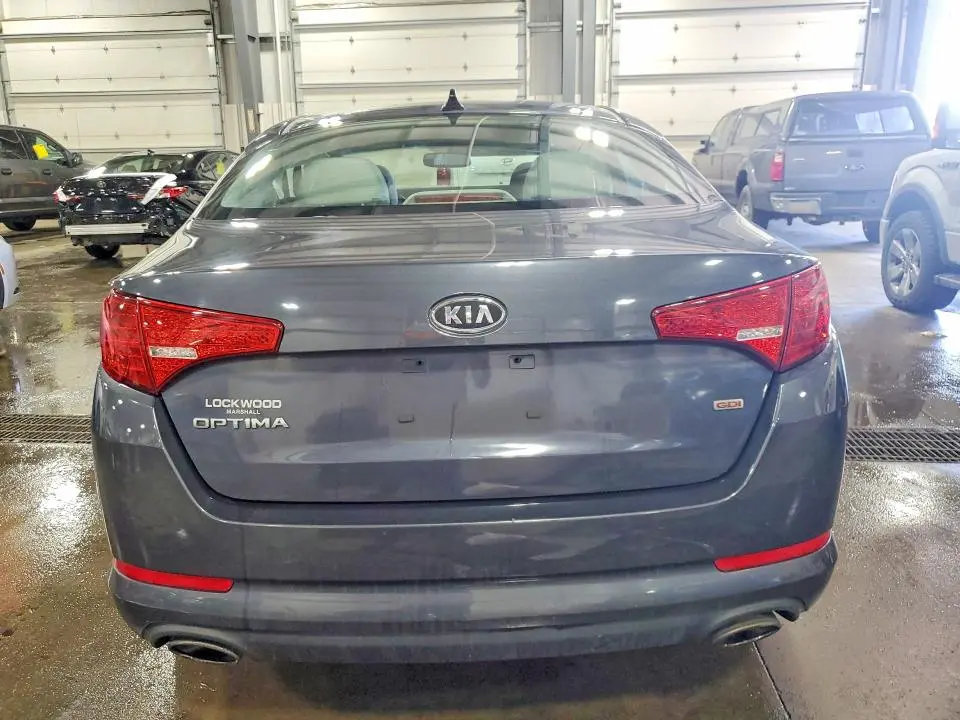2011 KIA OPTIMA LX  