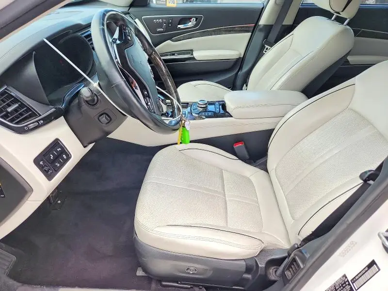 2015 KIA K900 LUXURY  
