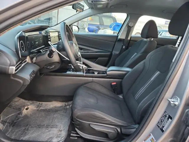 2021 HYUNDAI ELANTRA SEL  