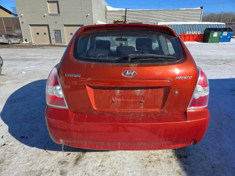 2010 HYUNDAI ACCENT SE  