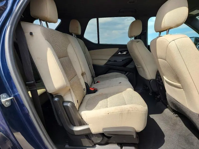 2022 CHEVROLET TRAVERSE LS  