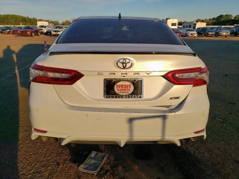 2019 TOYOTA CAMRY XSE  