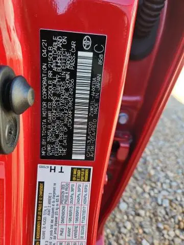 2021 TOYOTA PRIUS LE  