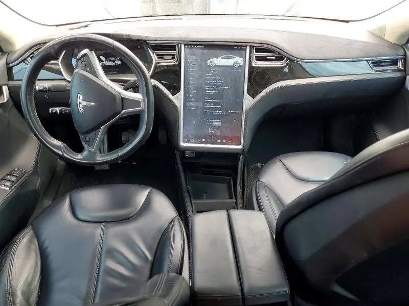 2015 TESLA MODEL S 70D  