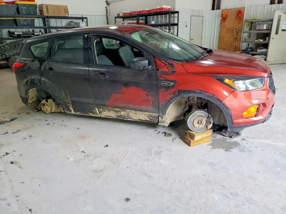 2019 FORD ESCAPE S  