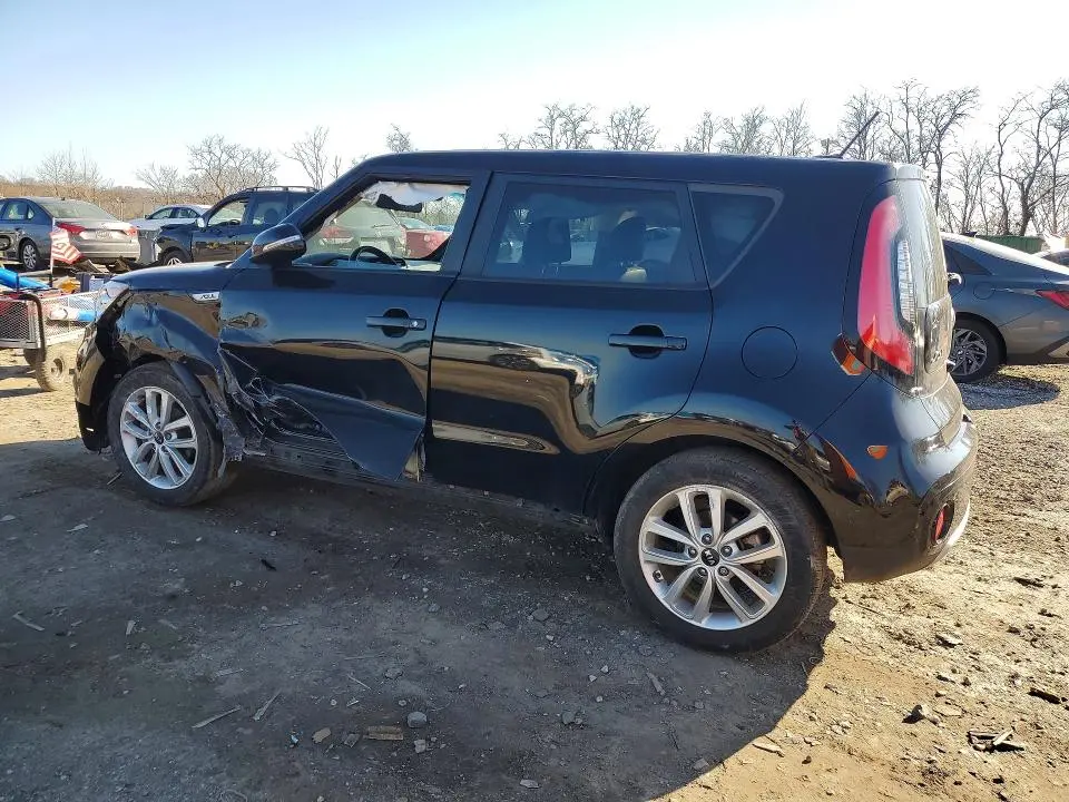 2017 KIA SOUL +  