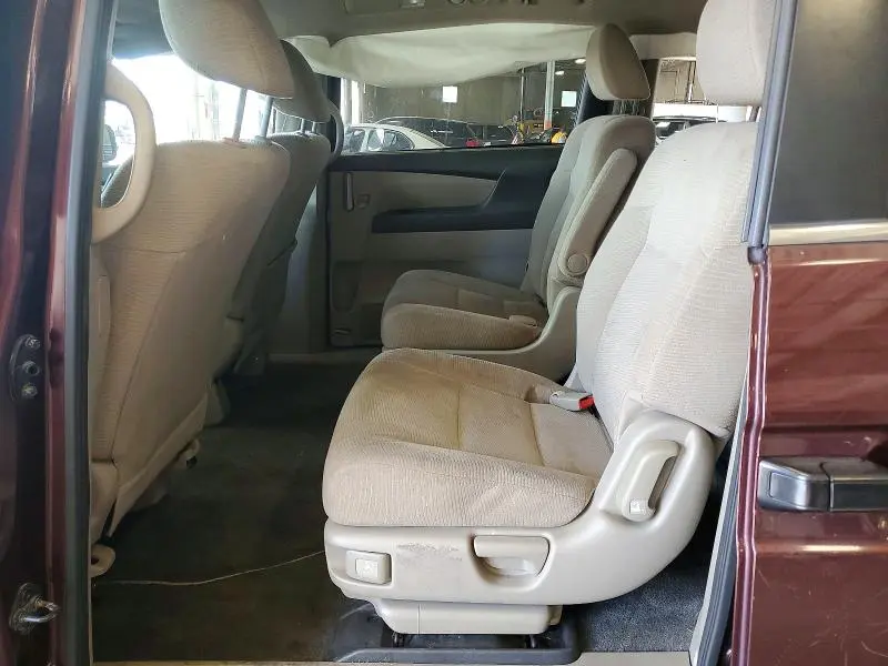 2012 HONDA ODYSSEY LX  