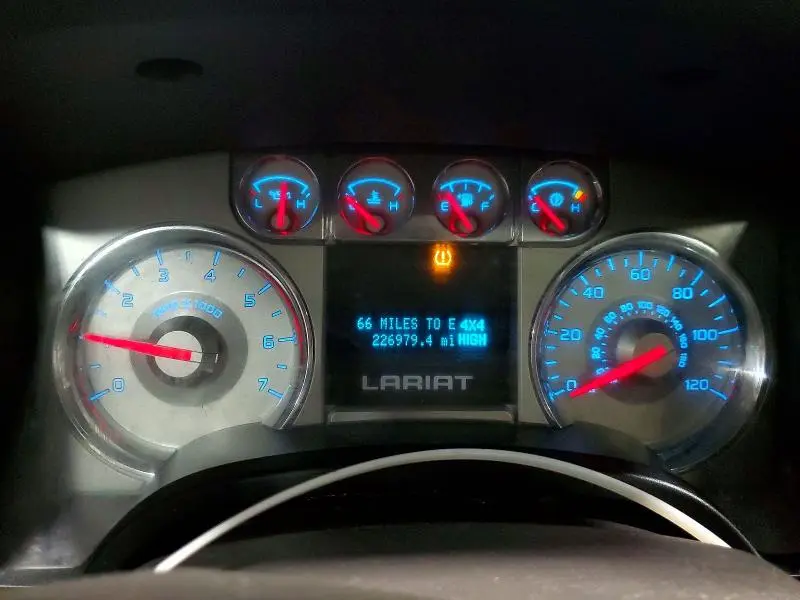 2010 FORD F150 SUPERCREW  