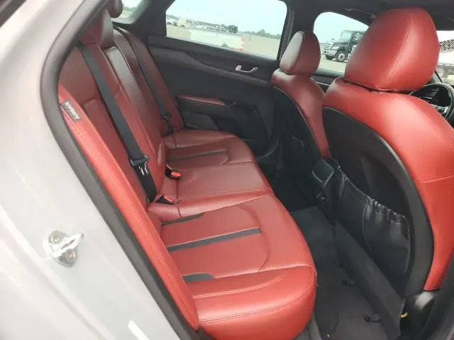 2021 KIA K5   