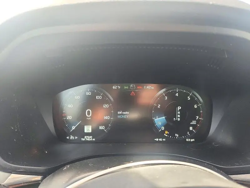 2019 VOLVO XC60 T5  
