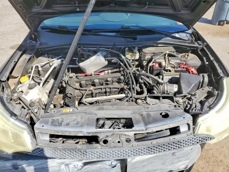 2010 FORD FOCUS SE  