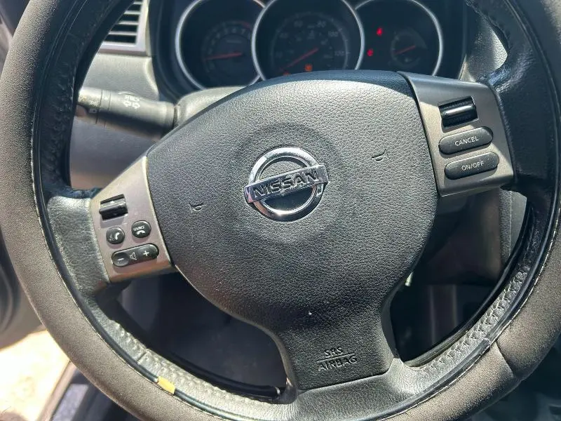 2012 NISSAN VERSA 1.8 S  