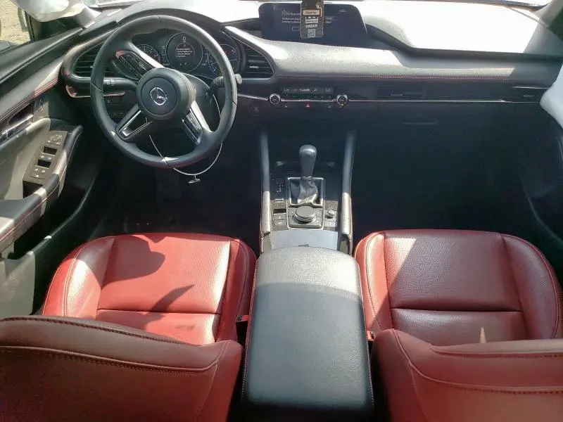 2024 MAZDA 3 PREFERRED  