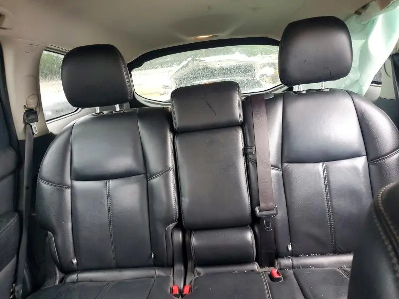 2017 NISSAN PATHFINDER SL  