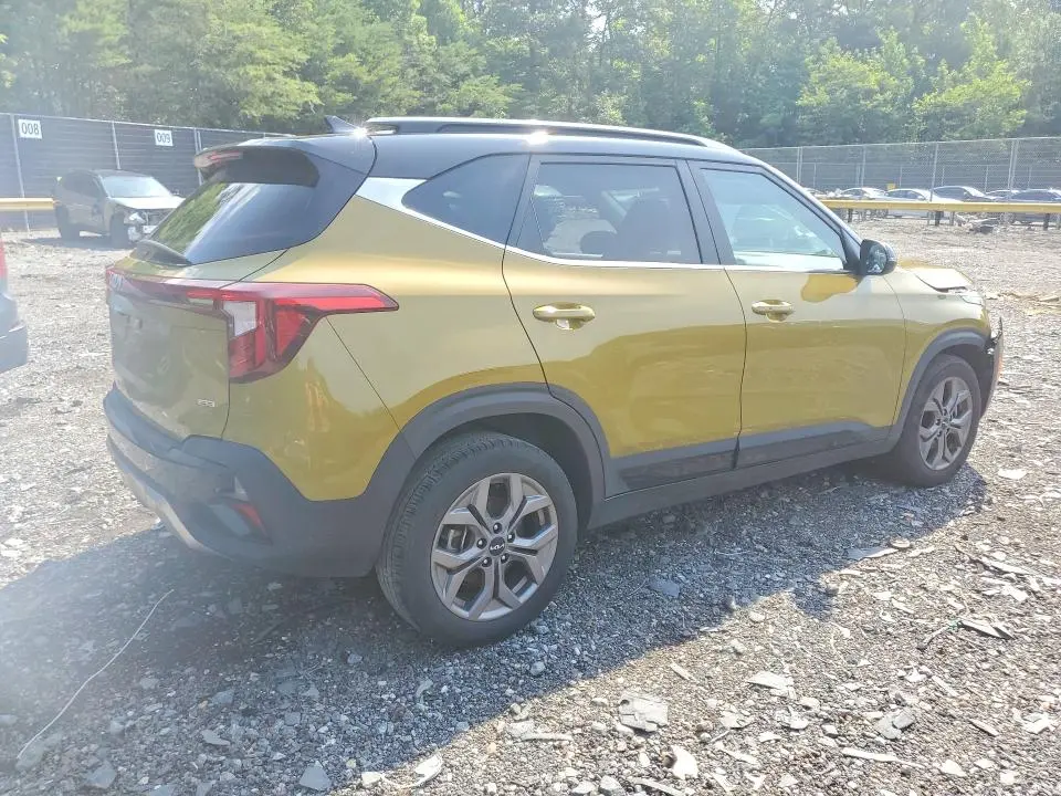 2024 KIA SELTOS S  
