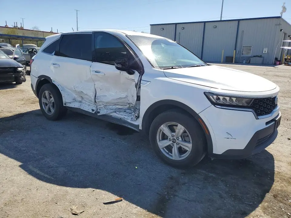 2021 KIA SORENTO LX  