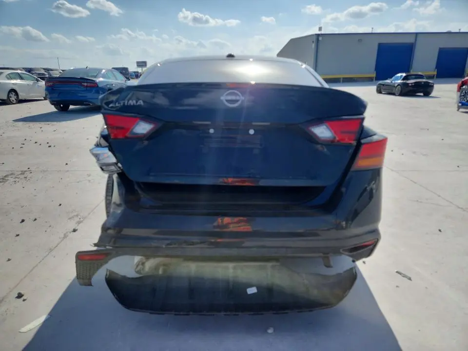 2025 NISSAN ALTIMA S  