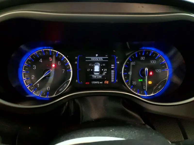 2020 CHRYSLER PACIFICA TOURING  