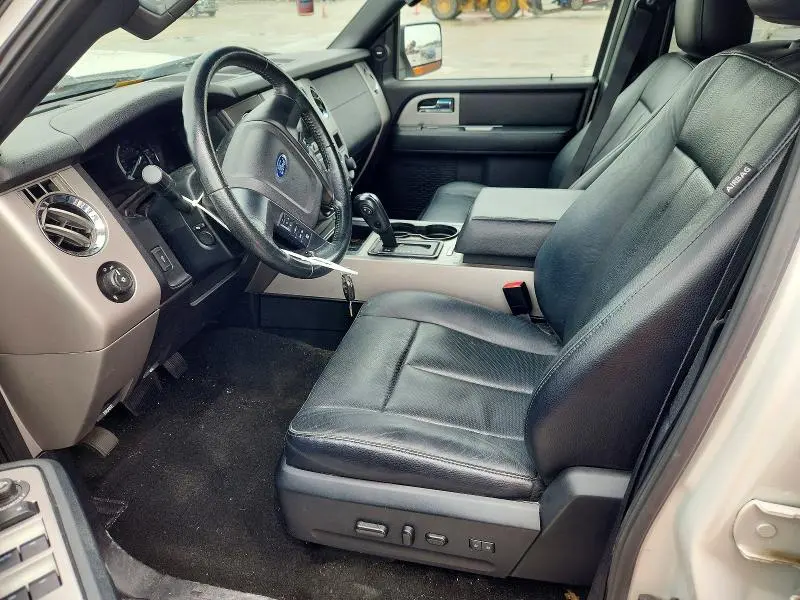 2017 FORD EXPEDITION XLT  