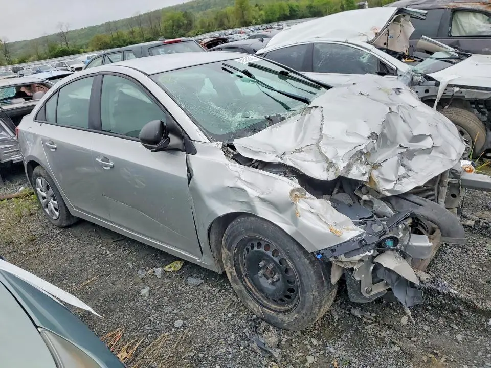 2014 CHEVROLET CRUZE LS  