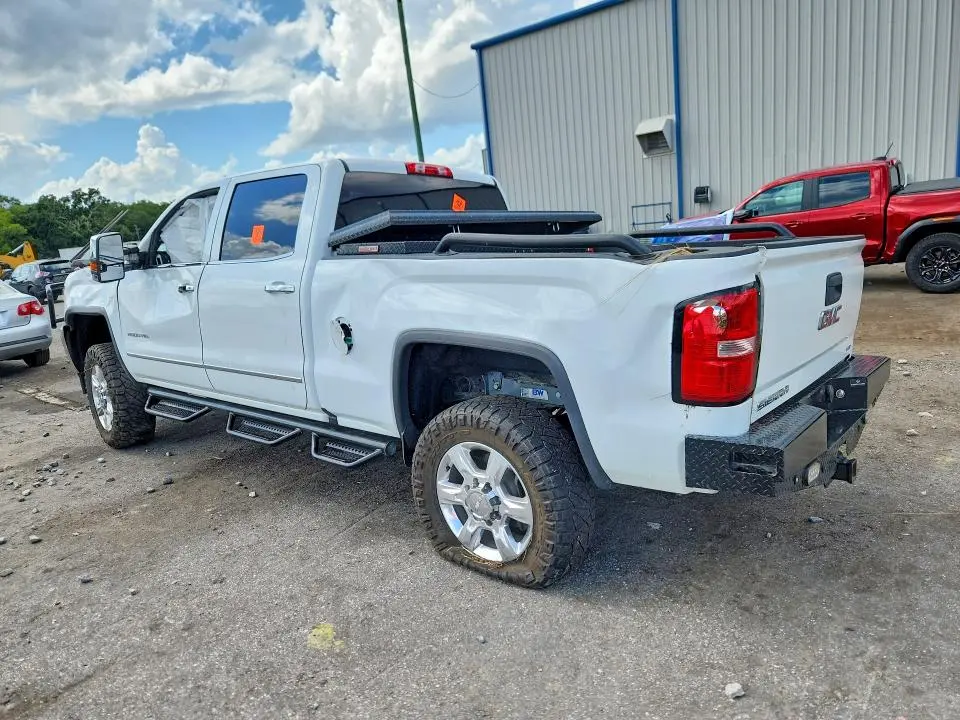 2018 GMC SIERRA K2500 SLT  