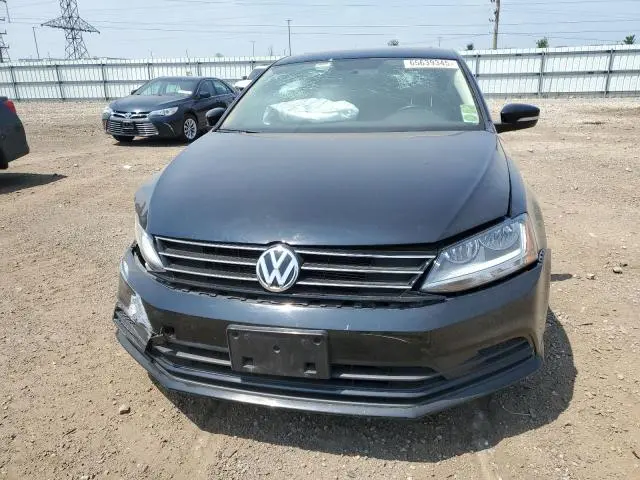 2017 VOLKSWAGEN JETTA SE  