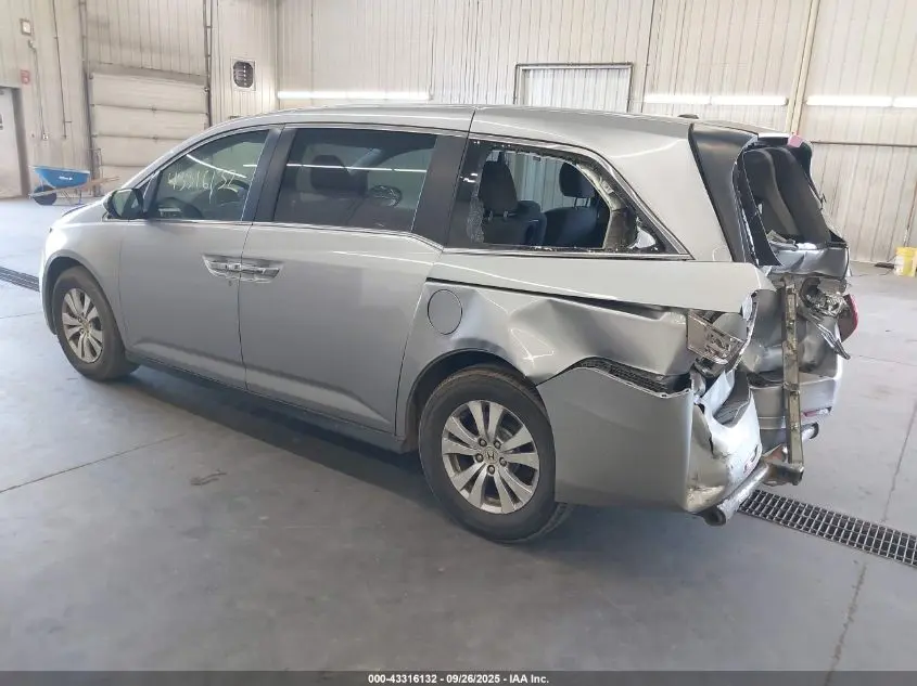 2016 HONDA ODYSSEY SE