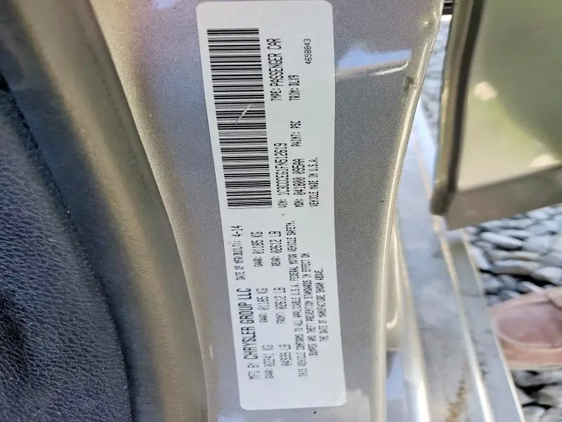 2015 CHRYSLER 200 C  