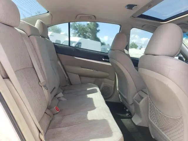 2013 SUBARU LEGACY 2.5I PREMIUM  