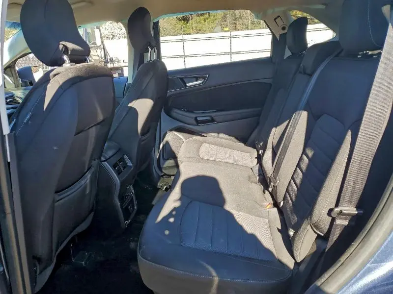 2018 FORD EDGE SE  