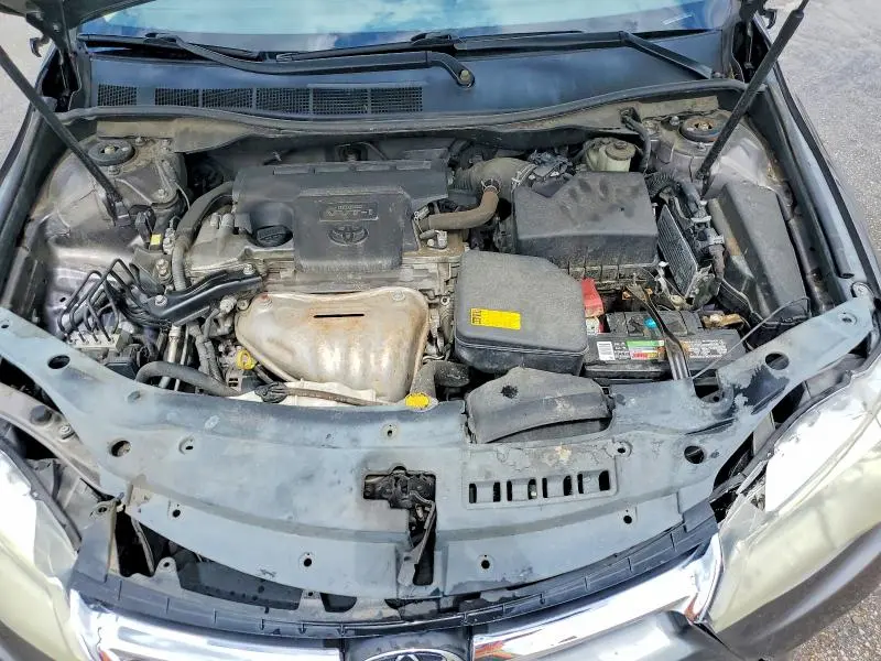 2015 TOYOTA CAMRY XLE  