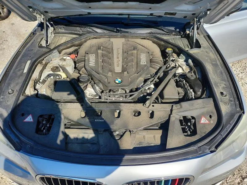 2014 BMW 750 LXI  