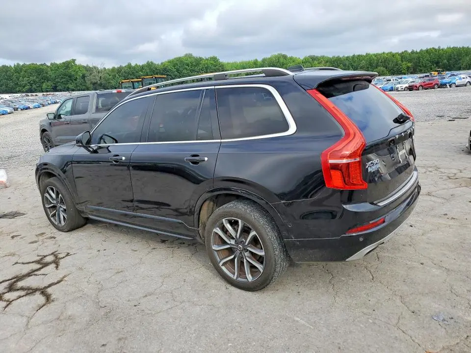 2017 VOLVO XC90 T5  