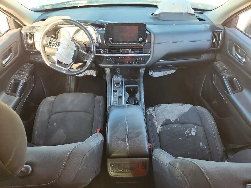 2022 NISSAN PATHFINDER SV  