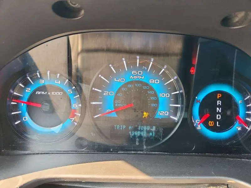 2010 FORD FUSION SE  