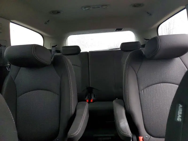 2014 CHEVROLET TRAVERSE LT  