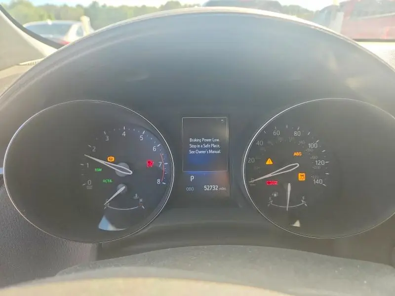 2018 TOYOTA C-HR XLE PREMIUM  