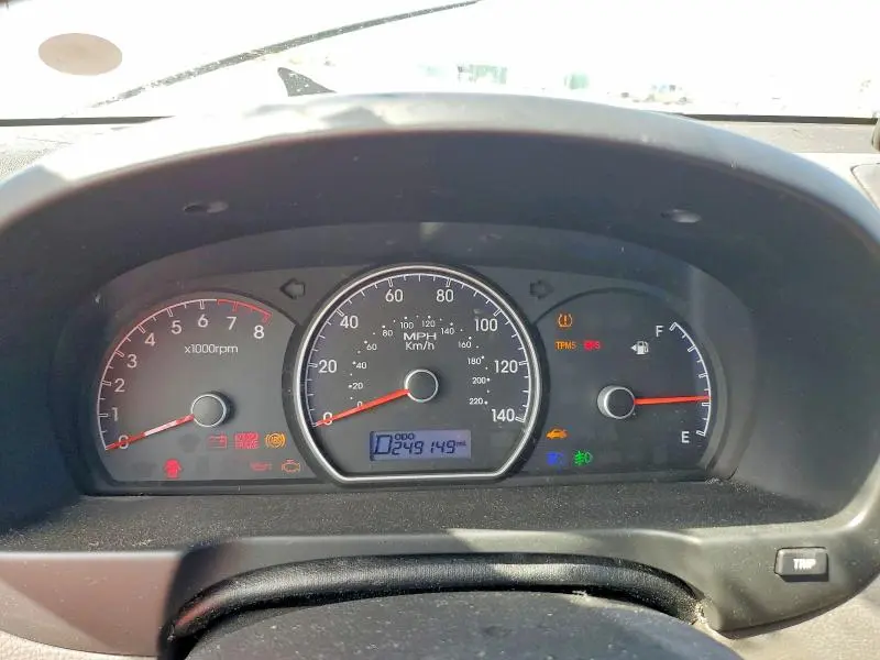 2010 HYUNDAI ELANTRA GLS  