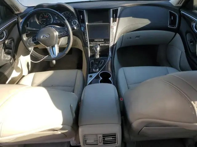 2018 INFINITI Q50 LUXE  