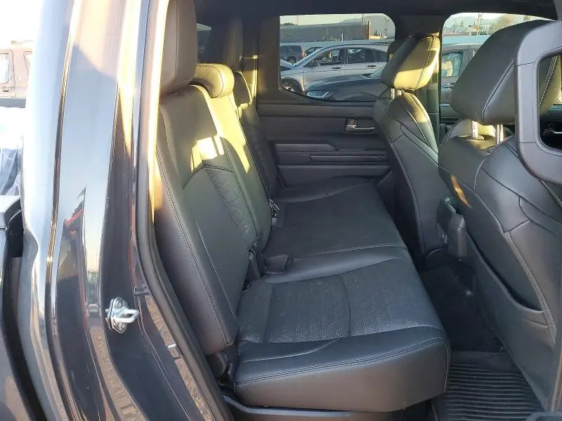 2025 TOYOTA TACOMA TRD SPORT HV  