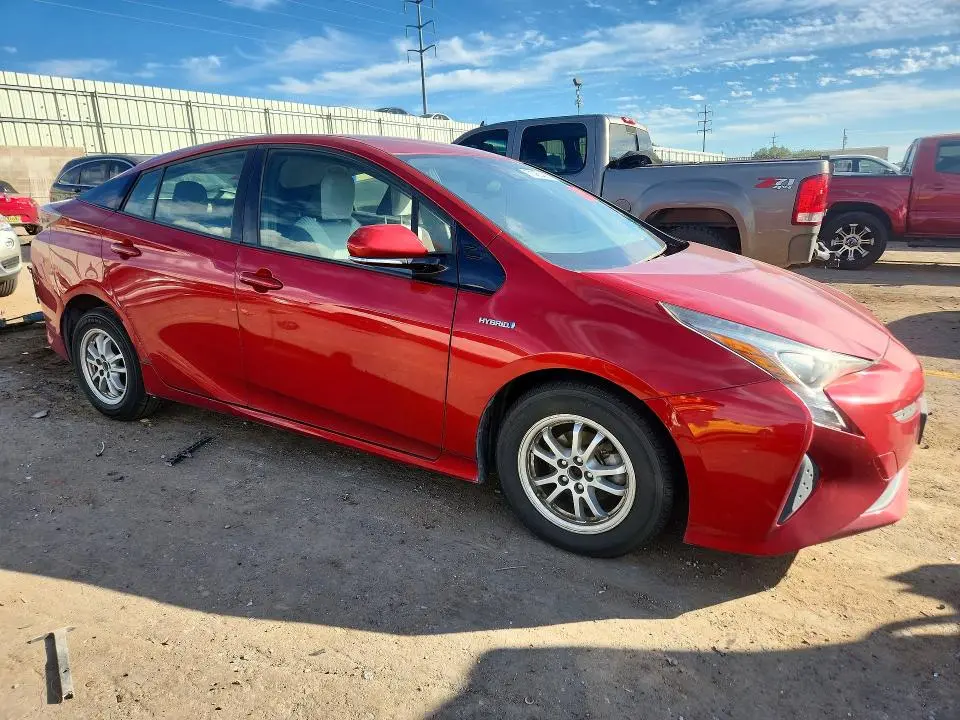 2017 TOYOTA PRIUS THREE  