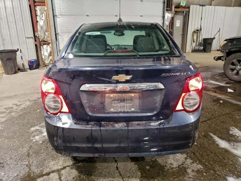 2015 CHEVROLET SONIC LT  
