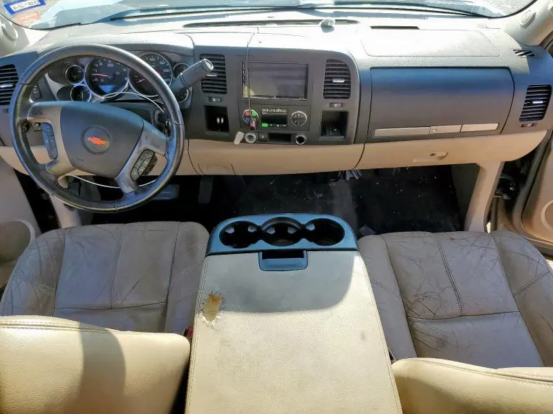 2011 CHEVROLET SILVERADO C1500 LT  