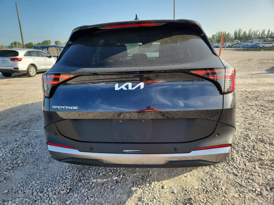 2026 KIA SPORTAGE LX  