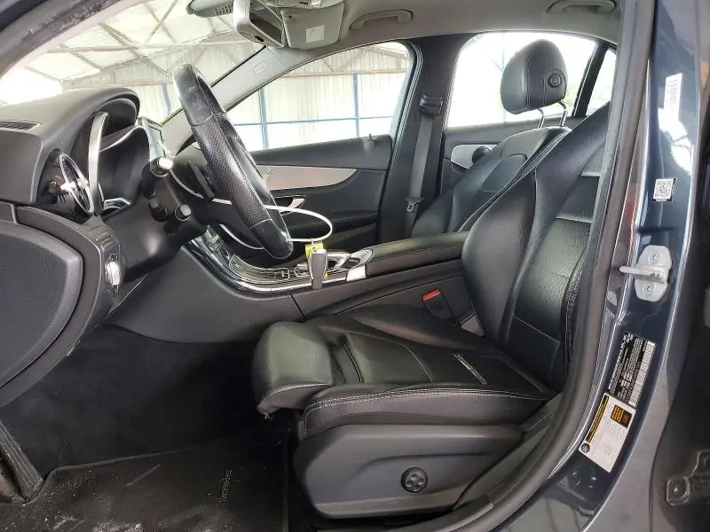 2015 MERCEDES-BENZ C 300  
